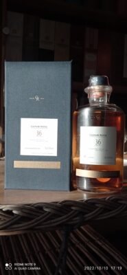 obrázek Skotská single malt whisky Glenury Royal 1968