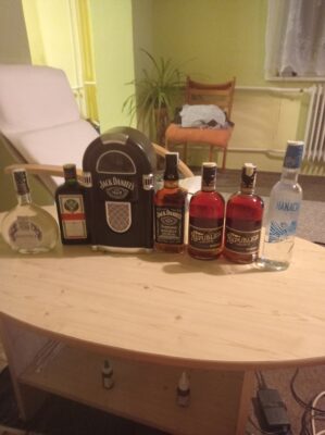obrázek Sbírka alkoholu v celku