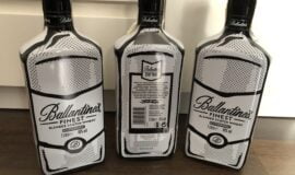 3 x 1l Ballantines Joshua Vides