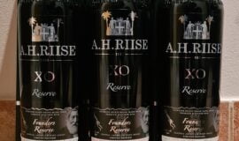 A. H. Riise Founders – sada prvních tří lahví – platí do smazání