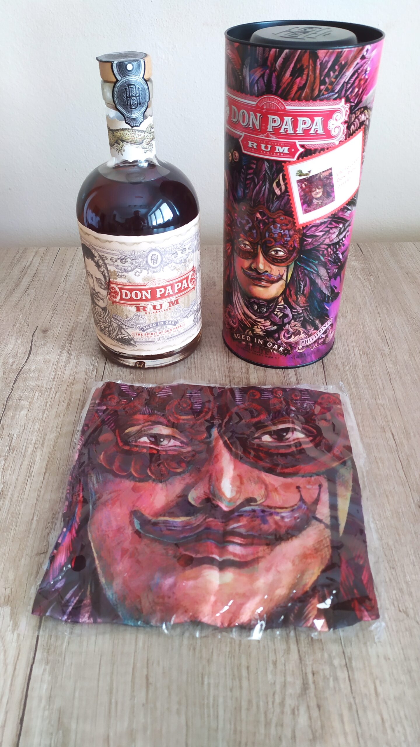 don-papa-limitovan-edice-masskara-investi-n-alkohol-na-prodej