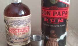 Don Papa limitovaná edice Passage se skládacím pohárkem