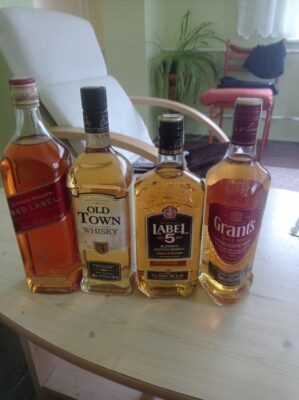 obrázek Prodám 4 láhve whisky