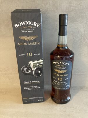 obrázek Macallan, Bowmore, Lagavulin, Bologne.
