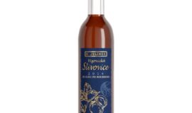 Vizovická slivovica 2014 zo suda po bourbone 47,6% 0,5l