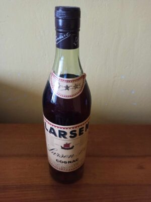 obrázek KOŇAK LARSEN VYSOKÁ LÁHEV 75 CL 40 %