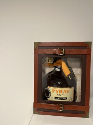 obrázek Pyrat XO Reserve Lodní kufr 15y 0,75l 40%