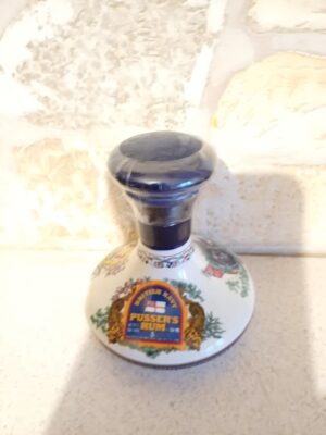 obrázek Pusser’s British Navy Rum Nelson Ships Decanter Miniature 47.75% 50ml