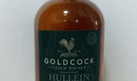 Gold cock Hullein Plum wine 60,5 %