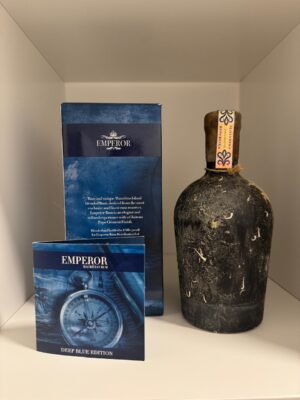 obrázek Emperor Deep Blue Chateau Pape Clement Finish 0,7l 40%