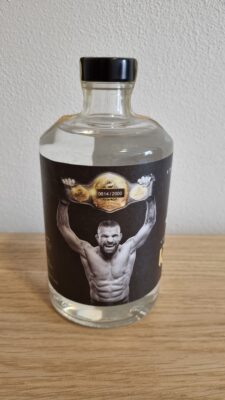 obrázek Višňovice Vémolice 45% 0,5L – limitka