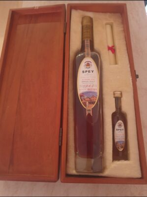 obrázek SPEY 35 YEARS OLD SINGLA MALT