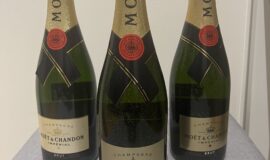 3x Moet 0.75l