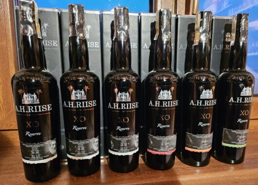 obrázek A. H. RIISE XO FOUNDERS RESERVE – kompletní kolekce