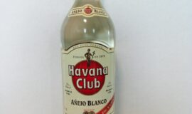 Havana club Aňejo Blanco 1l stará.