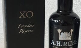 A.H. Riise XO Founders Reserve No. 1 44.5% 0,7l