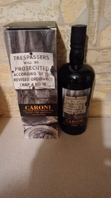 obrázek Velier Caroni 35th Release Heavy Trinidad Rum (Trespassers) HTR 1996 20yr 70,1%