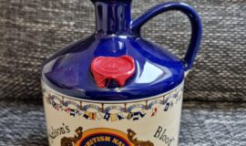 Pussers decantery