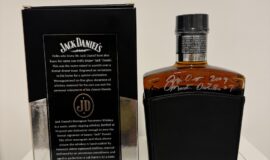 Jack Daniels Monogram Black smooth cap s podpisom Jeffa Arnetta!