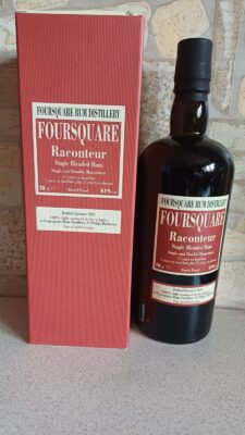 obrázek Velier 2006 Foursquare Raconteur 17yo 61% 700ml