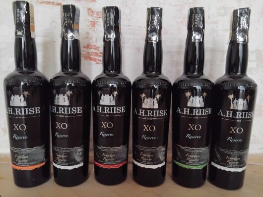 obrázek A. H. Riise XO Founders Reserve batch I-VI komplet série