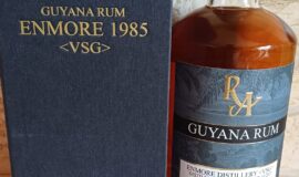 Enmore Rum Artesanal Guyana Rum VSG 1985 36yr 54,3%