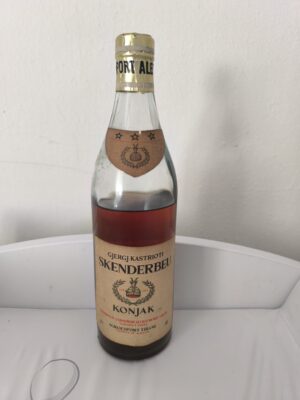 obrázek GJERGJ KASTRIOTI SKENDERBEU, ALBANIE, 1968, 0,5 L, Konjak 40%