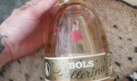 Bols Ballerina Gold Liqueur. 1575