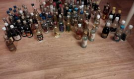 Sbírka alkoholových miniatur
