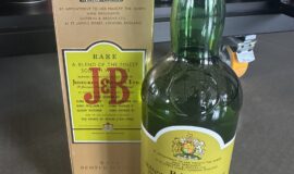 J&B Rare Scotch Whisky – VINTAGE láhev s původní krabičkou (43%, 0,75 l)