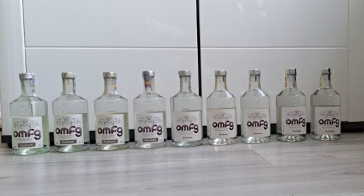 obrázek OMFG gin, Žufánek 2016-2024