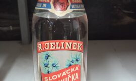 Slovácká Borovička R.Jelínek 3L
