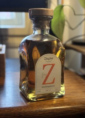 obrázek Ziegler Freudenberg Weinbergpfirsichlikör