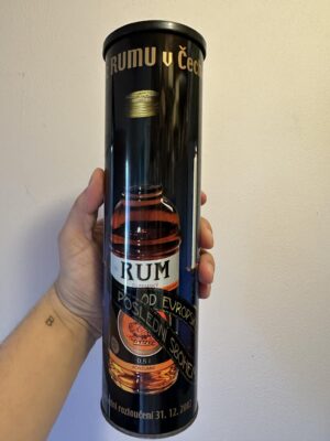 obrázek RUM JE MRTEV, AŤ ŽIJE TUZEMÁK! – Unikátní sběratelská sada (2002)