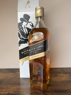 obrázek Johnnie Walker Black Label – The Jane Walker Edition, 12Y, 0,7 l, 40%