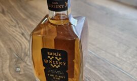 Radlík Whisky The First One Peated 45% 0,5l