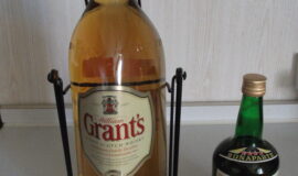 Grants whisky 3 litry v kolébce a brandy Bonaparte
