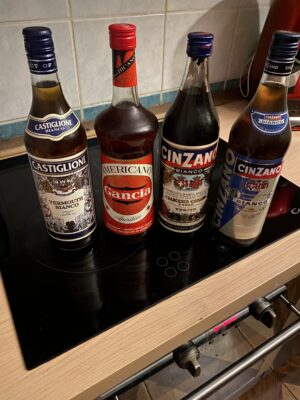 obrázek Sada 4x retro/archivní vermut (Cinzano, Gancia, Castiglione) – 70. až 90. léta