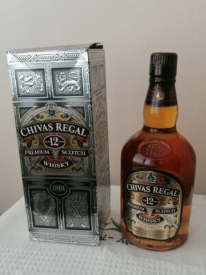 obrázek Premium scotch whisky chivas regall12r stará z roku1976