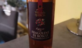 Likér Liguore alle Fragoline do Bosco