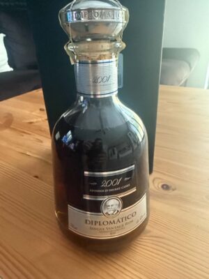 obrázek Diplomatico Single Vintage 2001 0,7 l