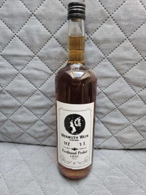 obrázek Schwarzer Wermuth Wein Lienz 17% 1l